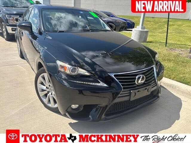 2016 LEXUS IS