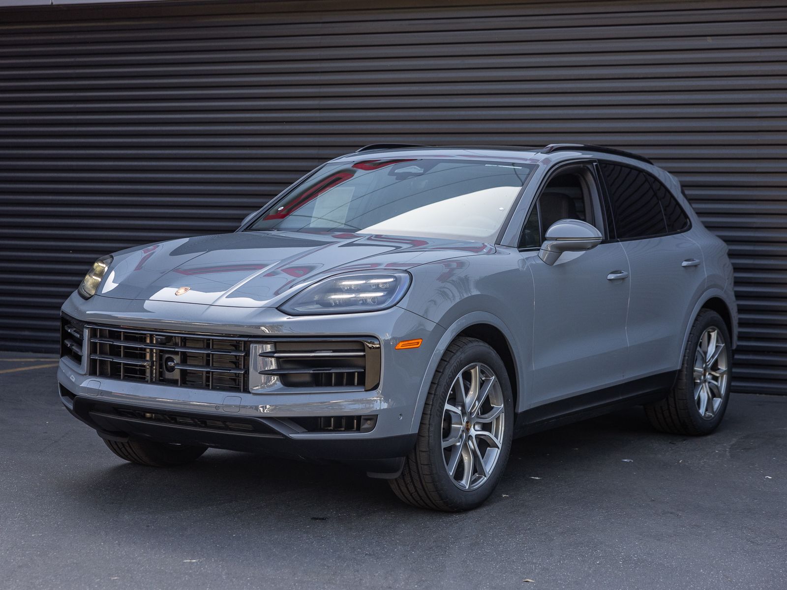 2026 PORSCHE Cayenne