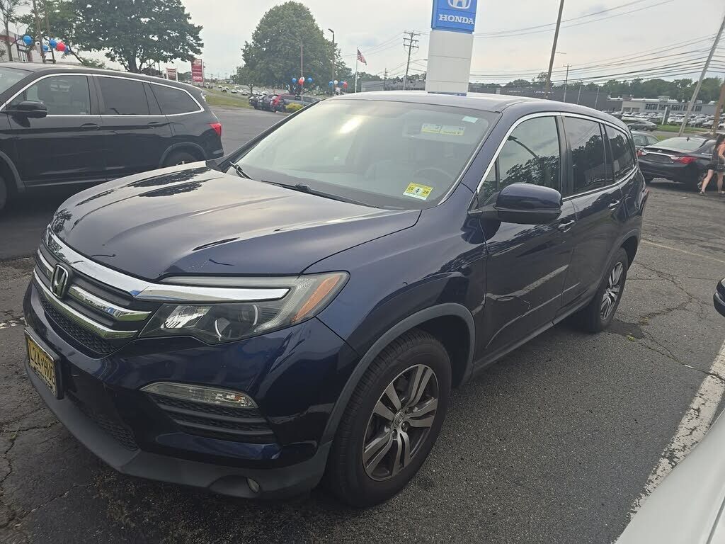 2017 HONDA Pilot