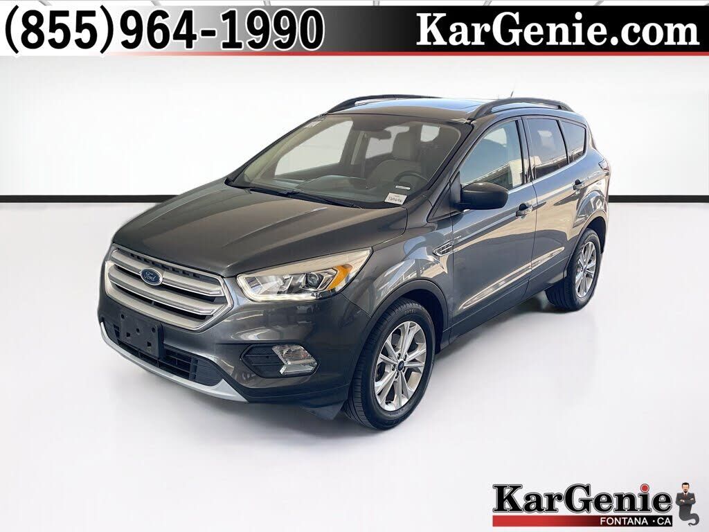 2018 FORD Escape