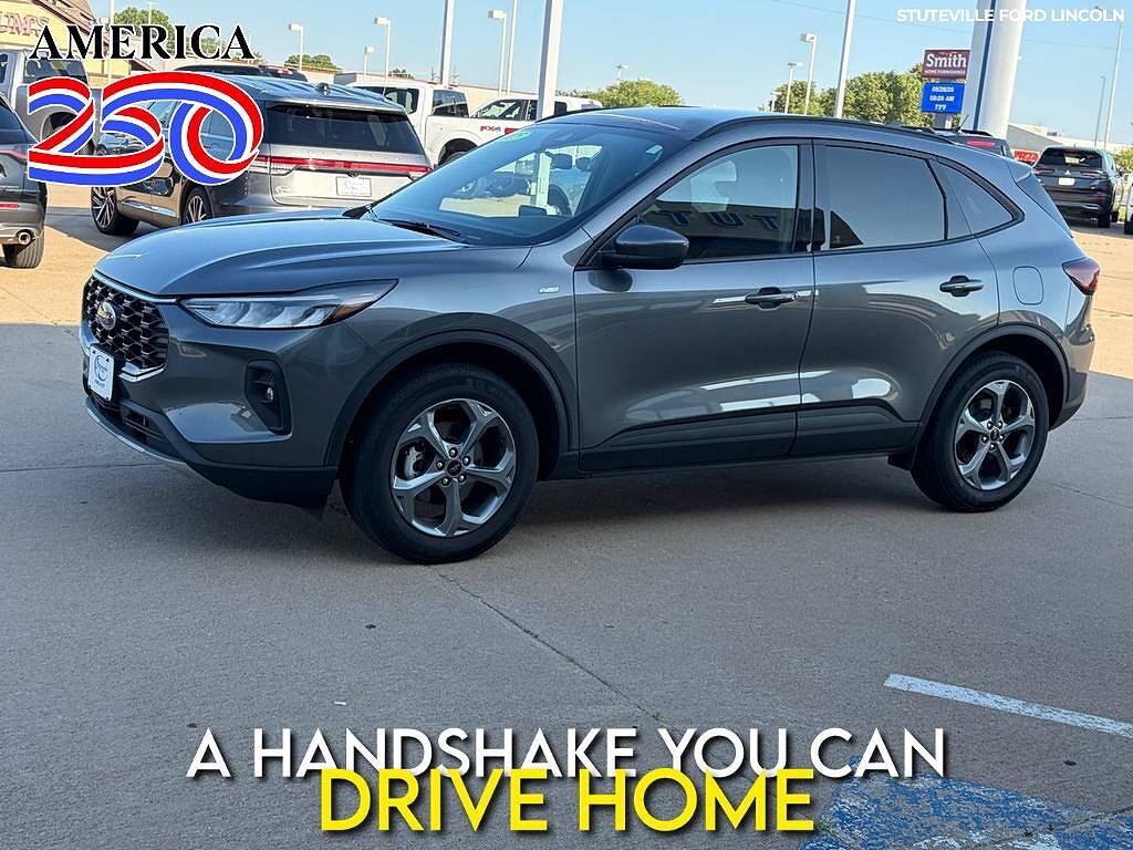 2025 FORD Escape