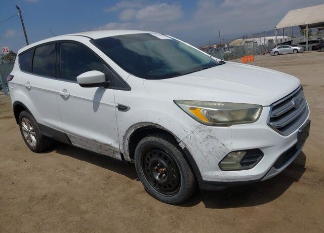 2017 FORD Escape