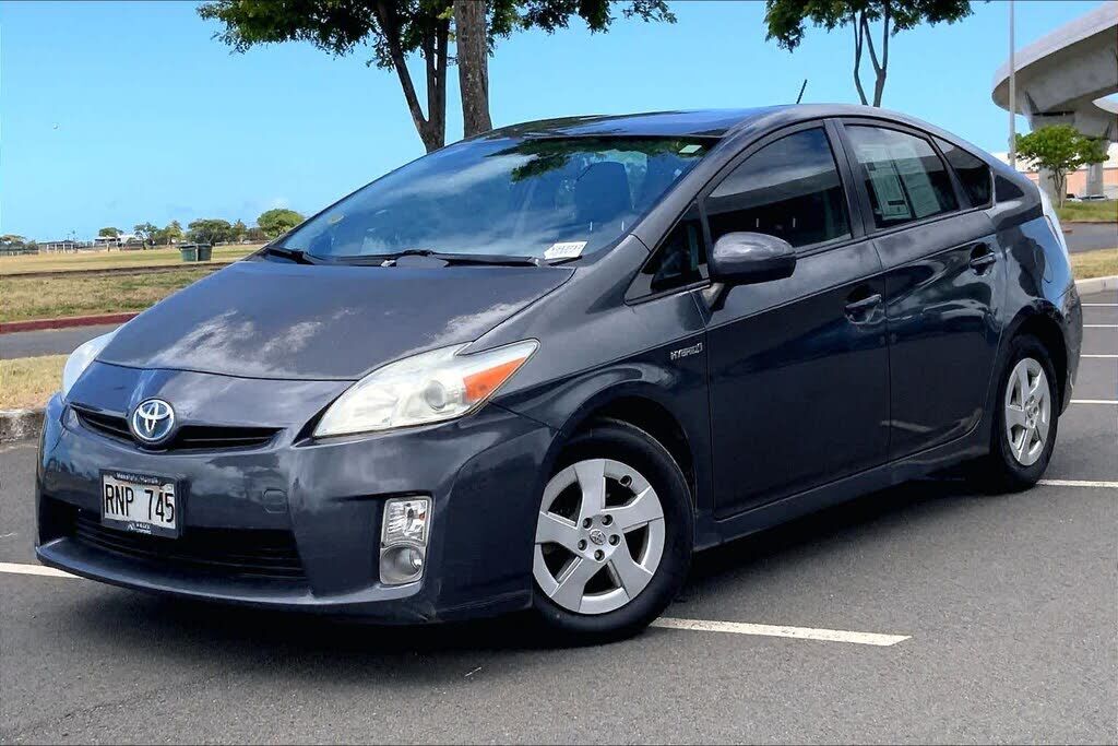 2011 TOYOTA PRIUS