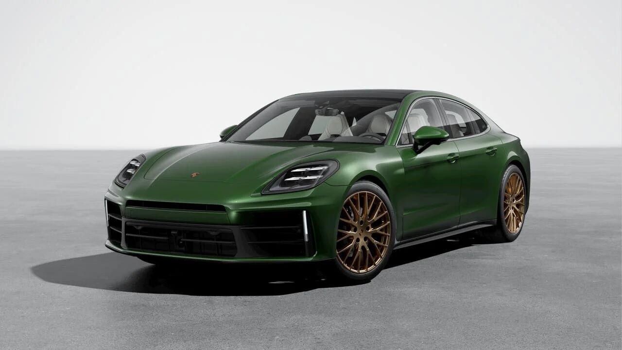 2026 PORSCHE Panamera