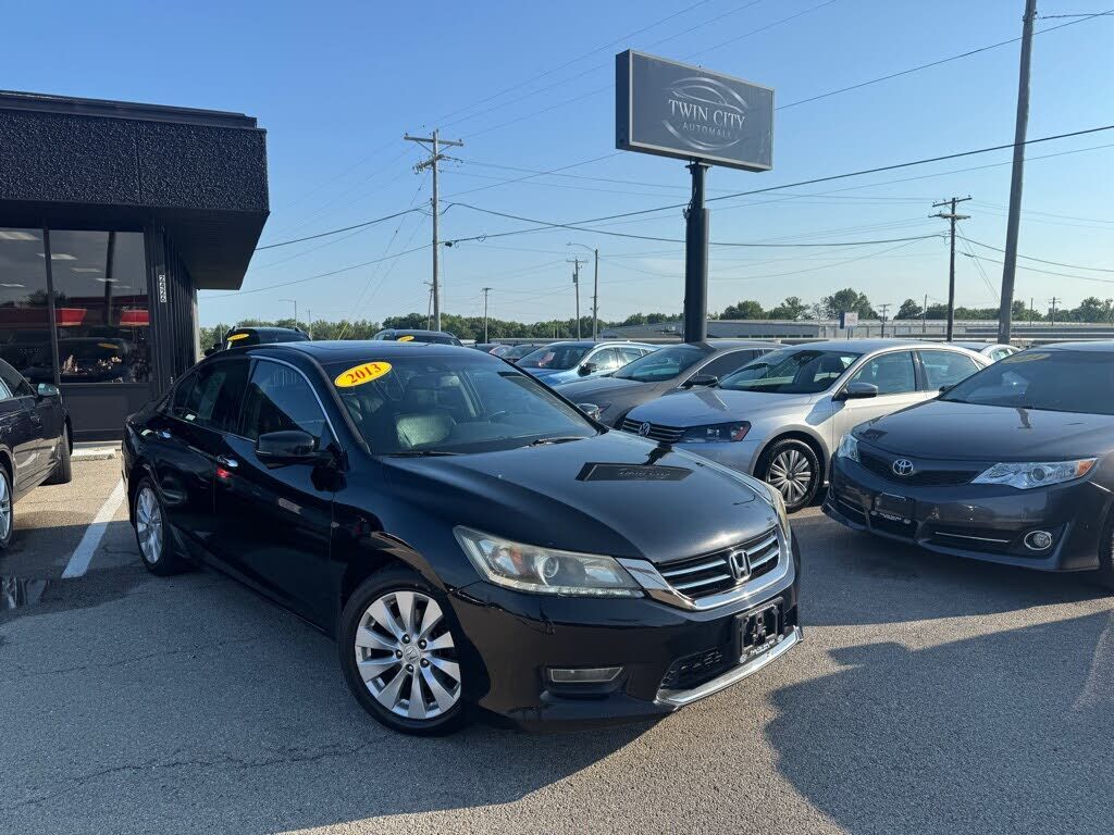 2013 HONDA Accord