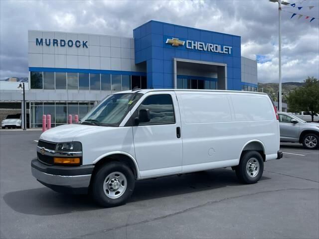 2026 CHEVROLET Express