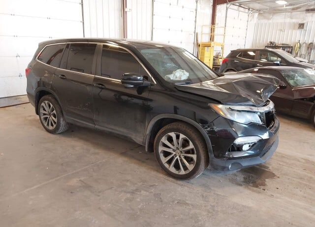 2016 HONDA Pilot