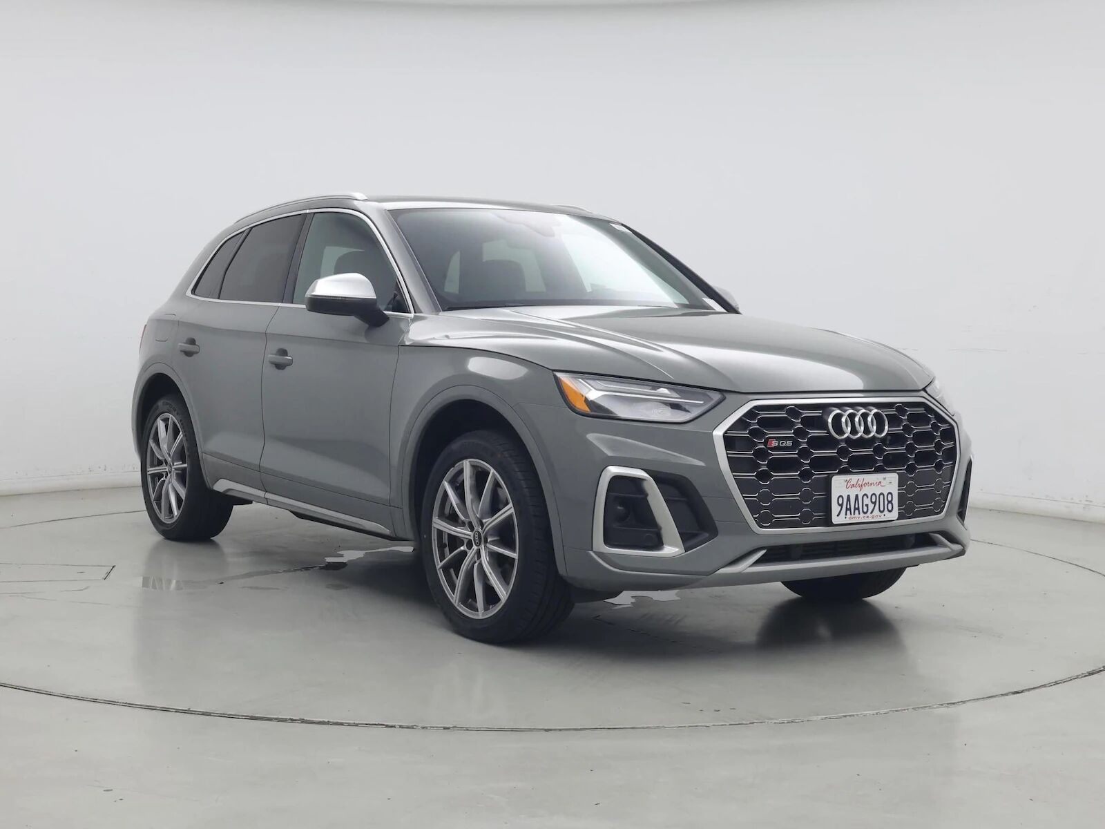2022 Audi SQ5