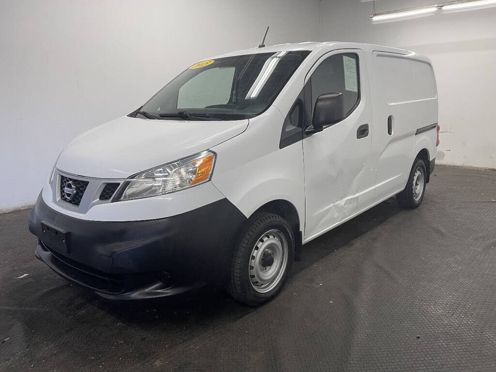 2015 NISSAN NV200