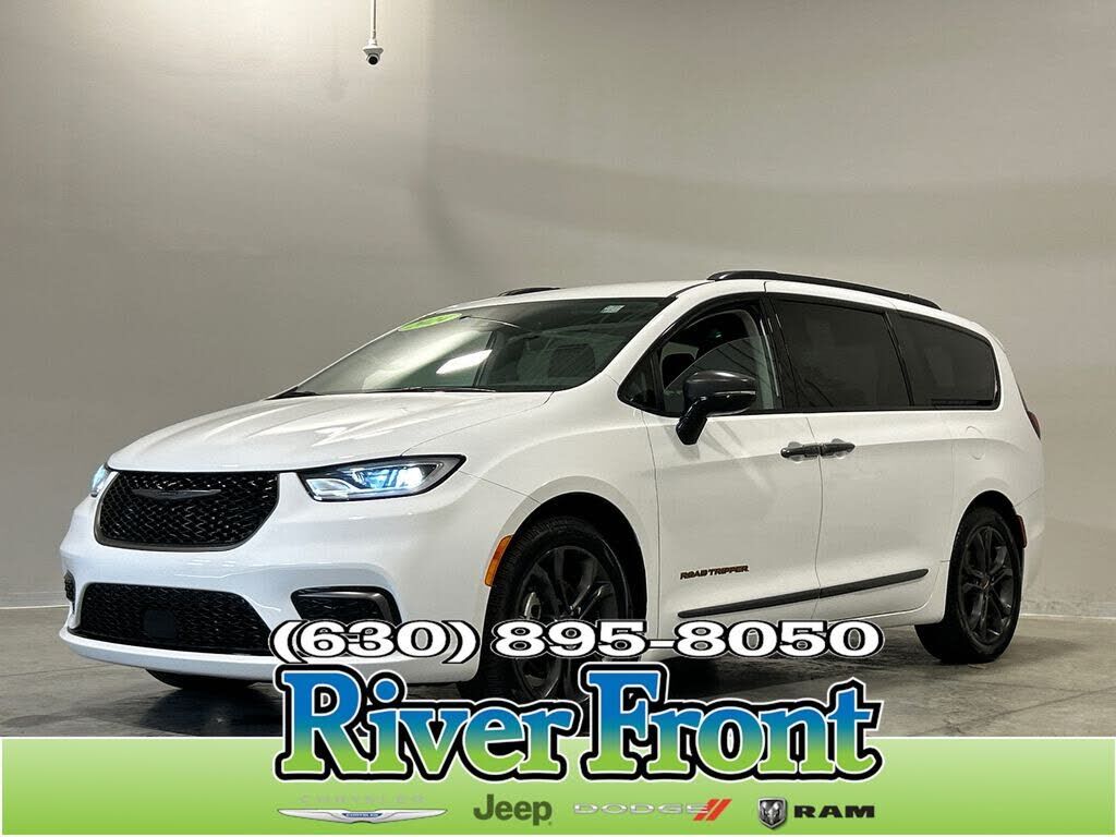 2024 CHRYSLER Pacifica