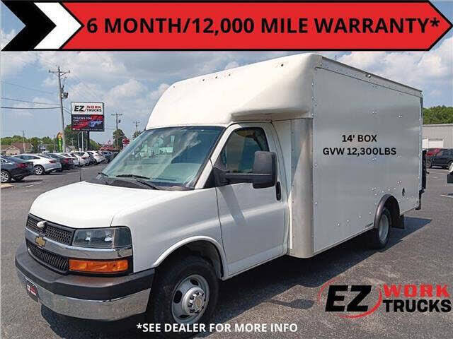 2022 CHEVROLET Express