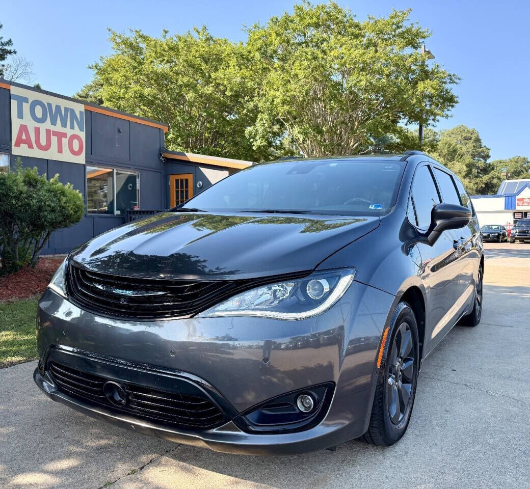 2019 CHRYSLER Pacifica