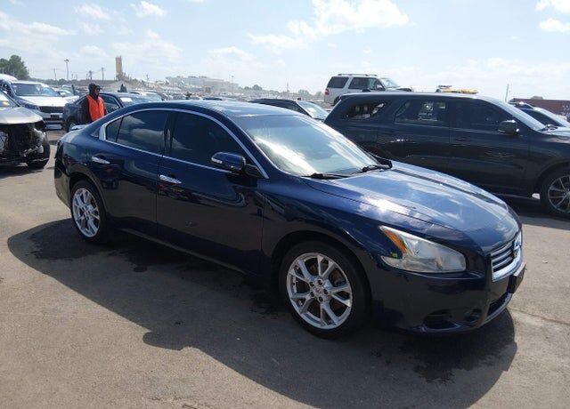 2014 NISSAN Maxima