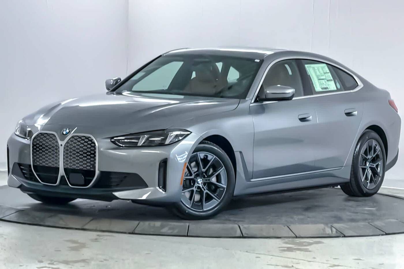 2026 BMW i4