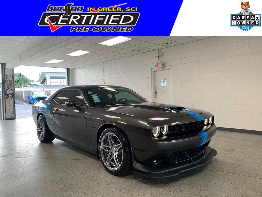 2022 DODGE Challenger