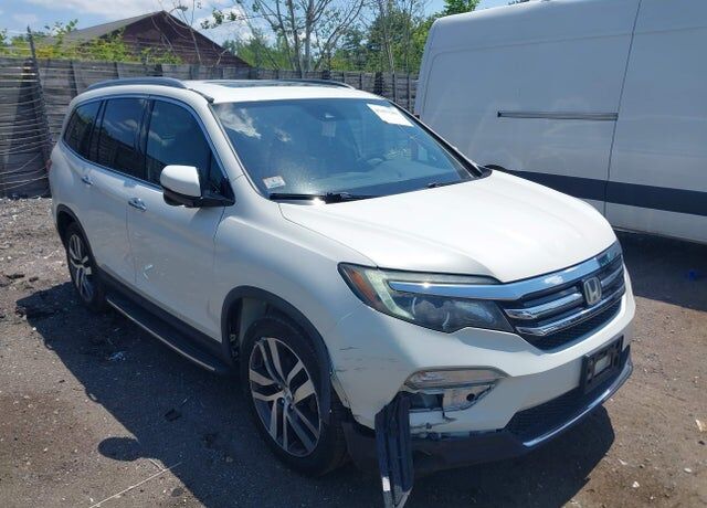 2016 HONDA Pilot