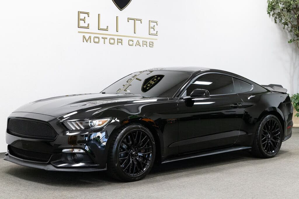 2016 FORD Mustang