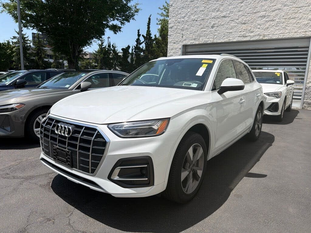 2024 AUDI Q5