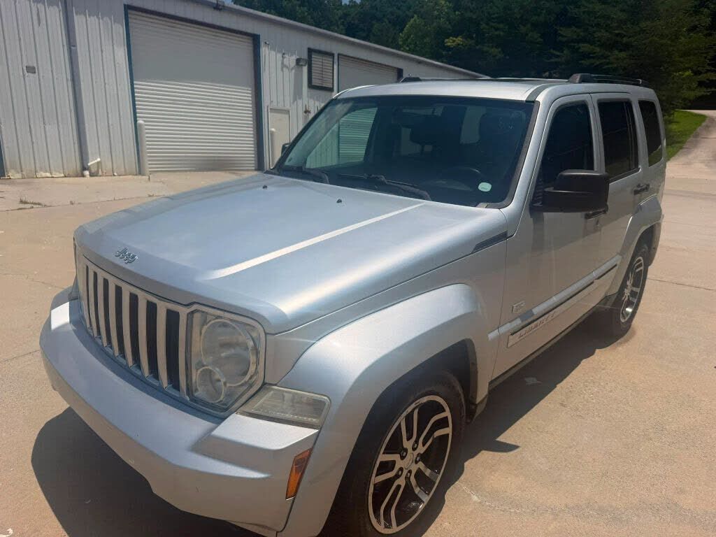 2011 JEEP Liberty