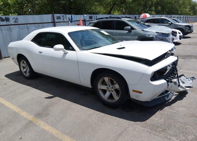 2014 DODGE Challenger