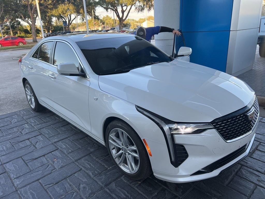 2020 CADILLAC CT4