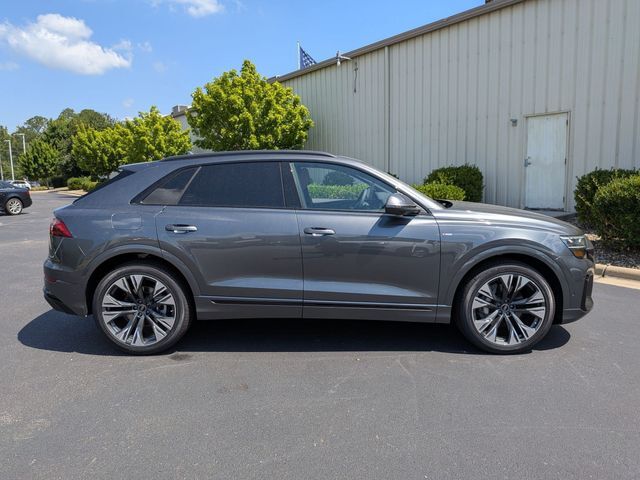 2026 Audi Q8