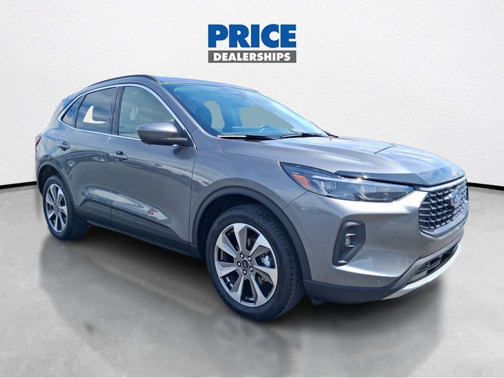 2024 FORD Escape