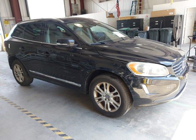 2015 VOLVO XC60