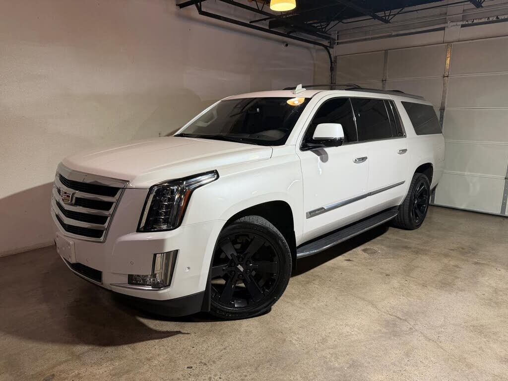 2020 CADILLAC Escalade ESV