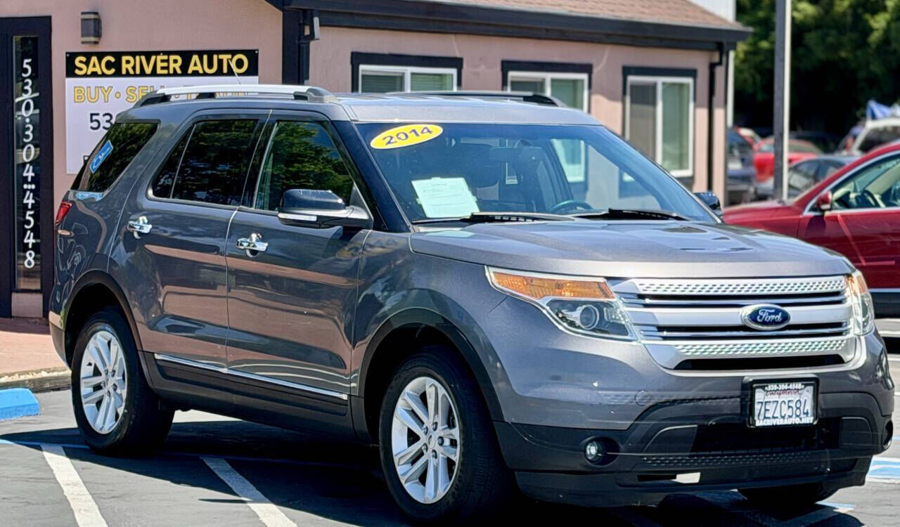 2014 FORD Explorer