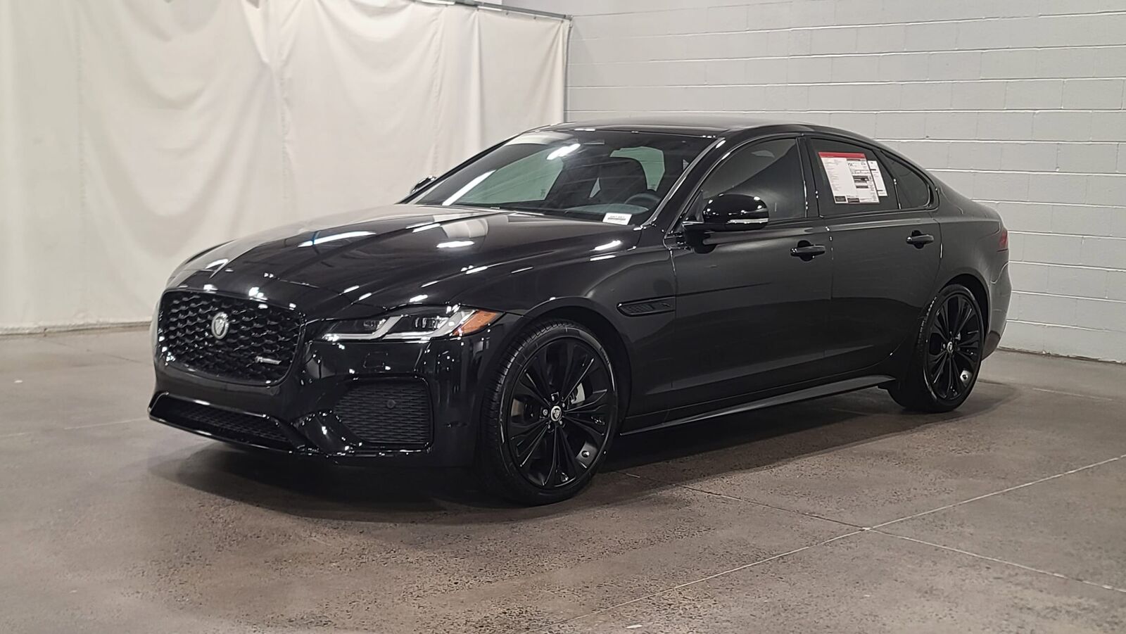 2024 JAGUAR XF