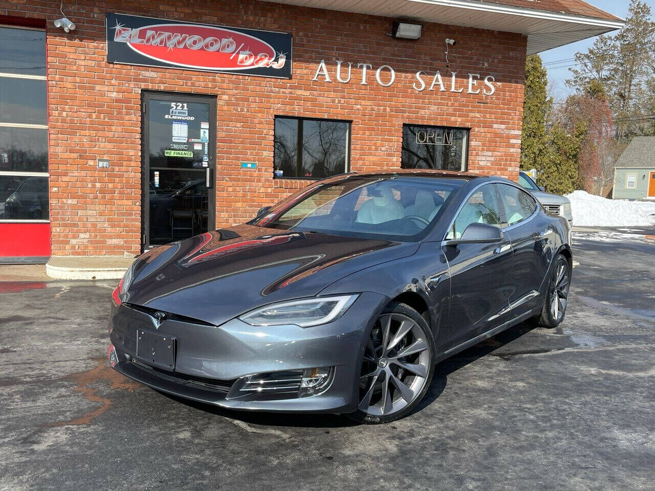 2021 TESLA Model S
