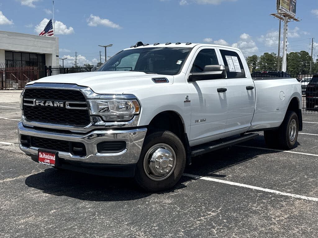 2022 RAM 3500