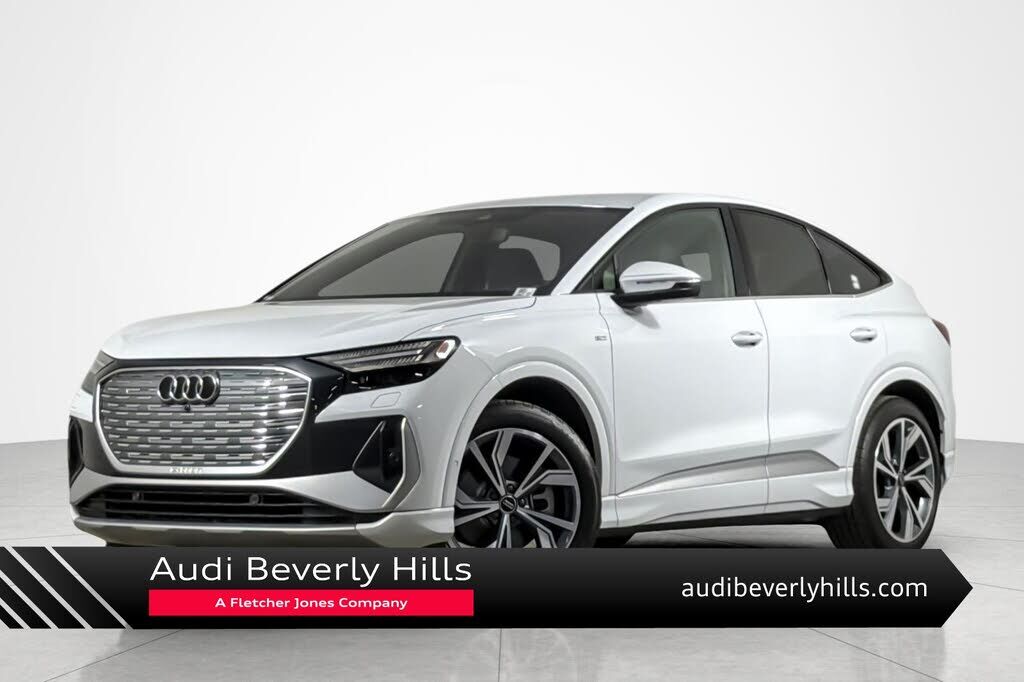 2024 AUDI Q4