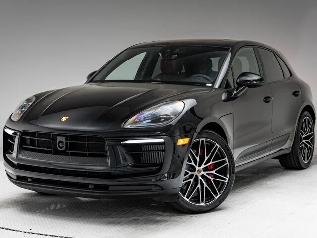 2026 PORSCHE Macan