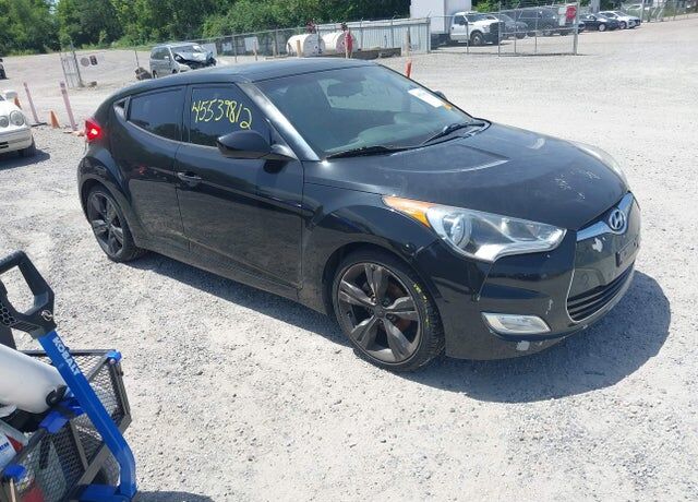 2012 HYUNDAI Veloster