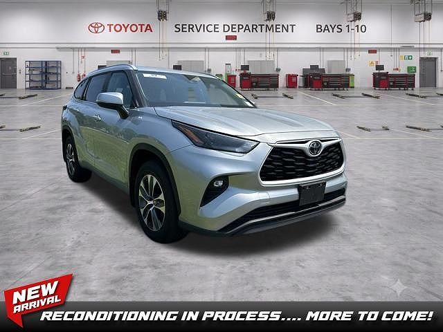 2025 TOYOTA Highlander
