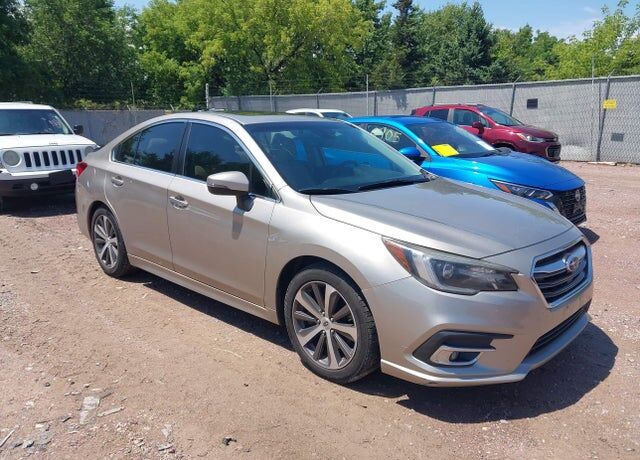 2019 SUBARU Legacy
