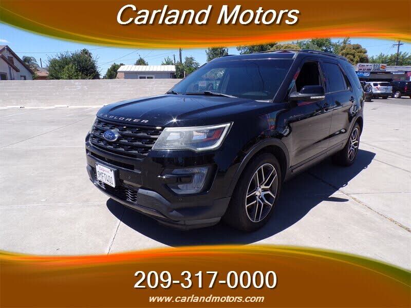 2017 FORD Explorer