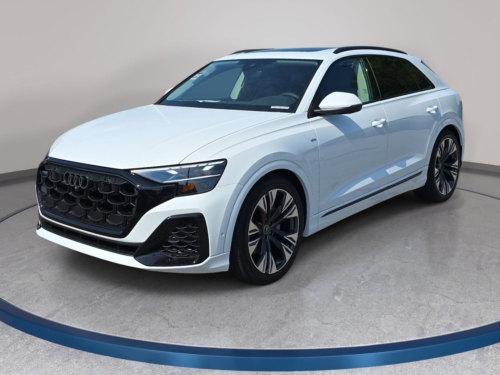 2026 AUDI Q8