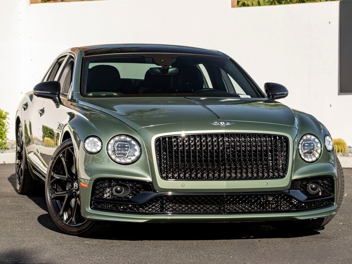2023 BENTLEY Flying Spur