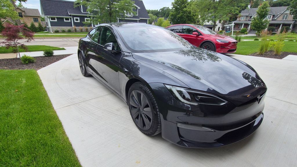 2025 TESLA Model S
