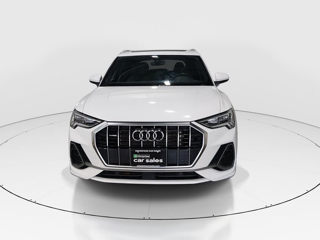 2023 Audi Q3