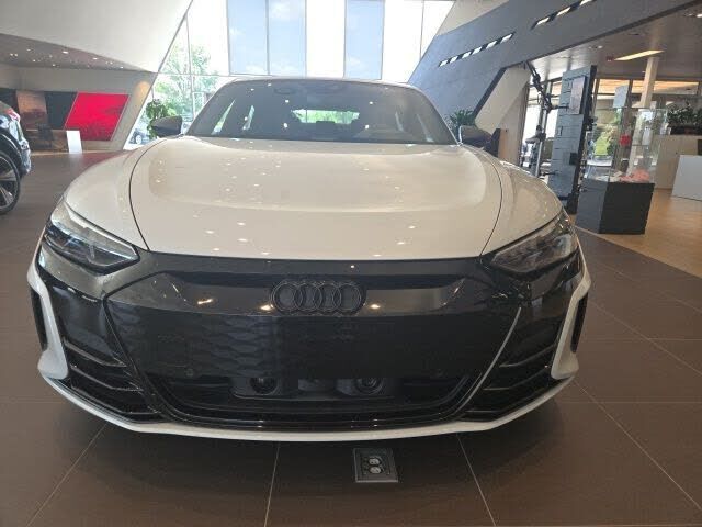 2022 Audi e-tron