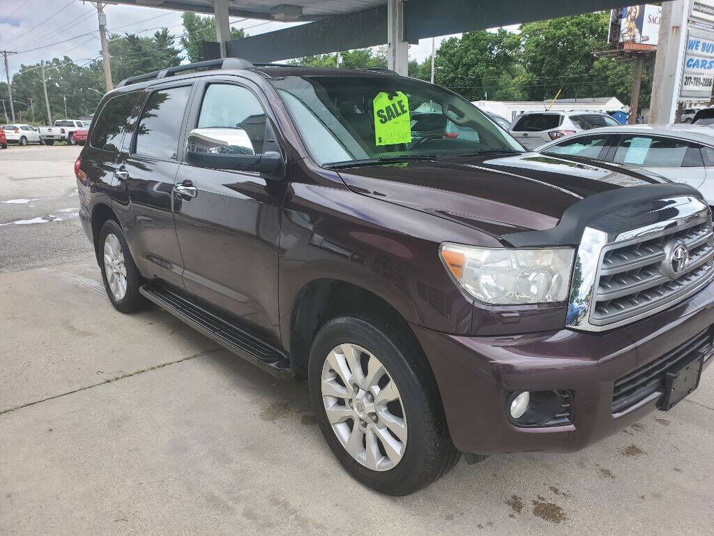 2015 TOYOTA Sequoia