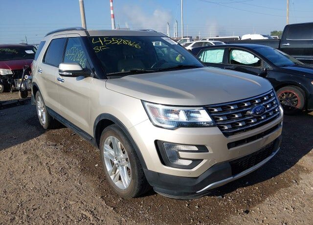 2017 FORD Explorer