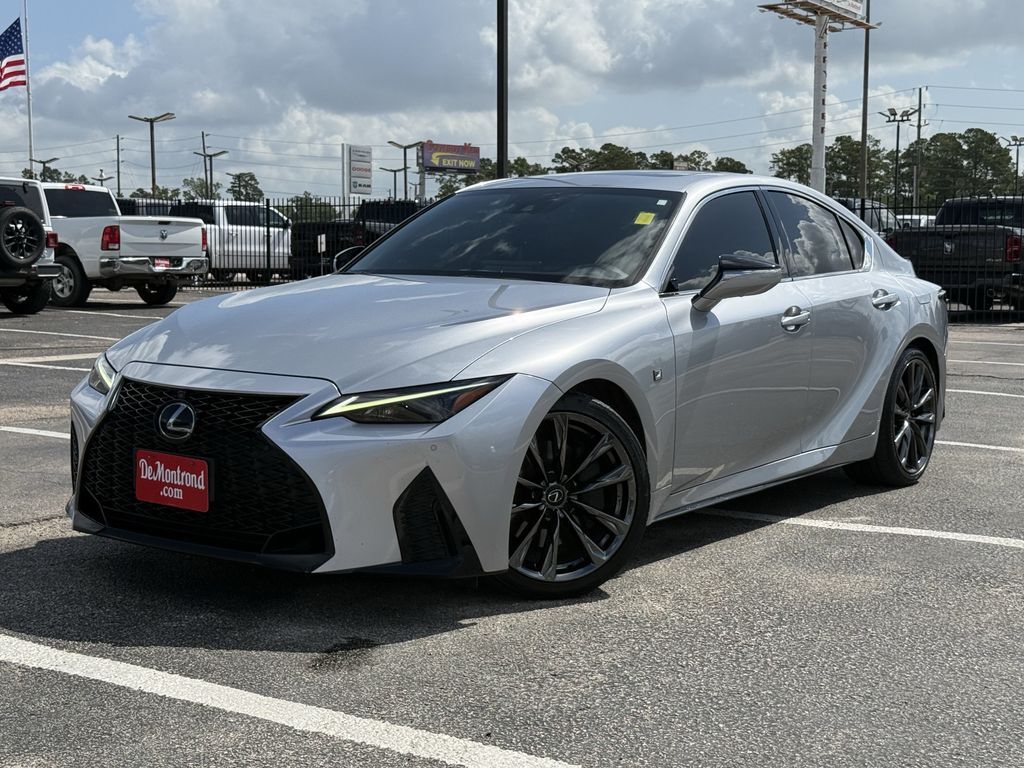 2023 LEXUS IS