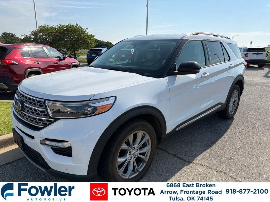 2021 FORD Explorer