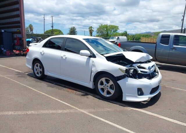 2013 TOYOTA Corolla