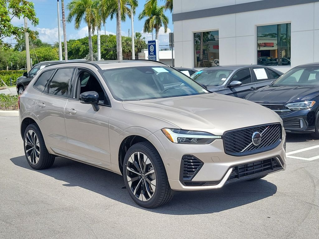 2026 VOLVO XC60